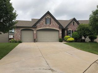 342 Revolution Dr, Saint Peters, MO 63376