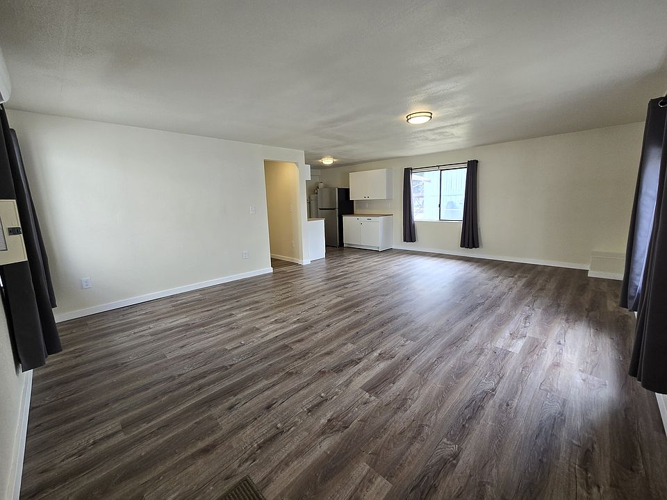 1st image of 15209 18th Avenue Ct E #B