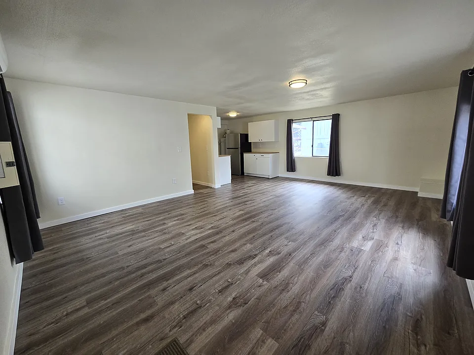 15209 18th Avenue Ct E #B