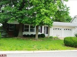 52 Jane Dr, Saint Peters, MO
