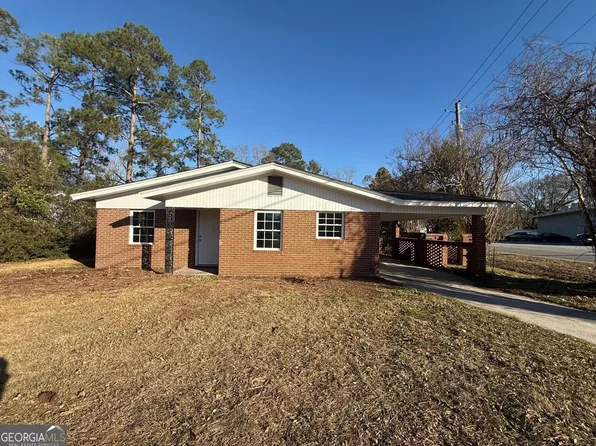 3 Henry St, Statesboro, GA 30458