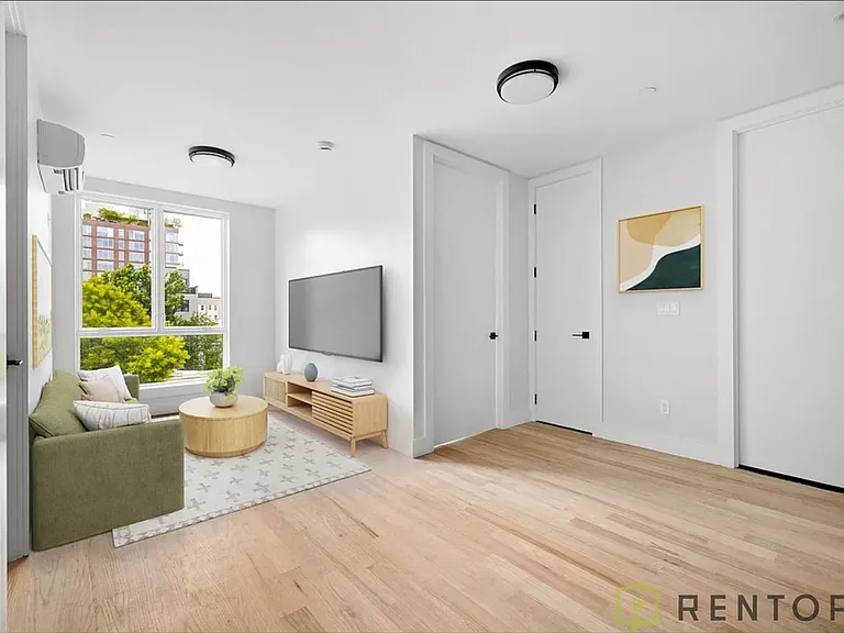 22 Frost St #306 — Photo 1