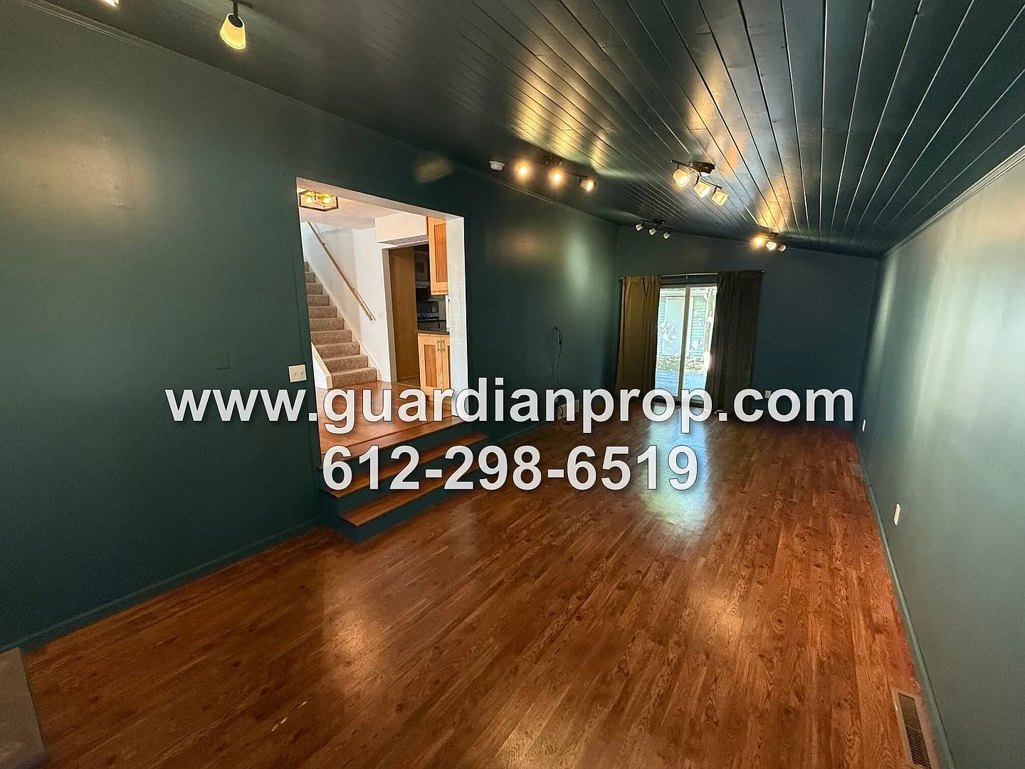 Charming House Blocks from Downtown White Bear Lake, Updated Kitchen & Baths, Fireplace, Private ... — Photo 3