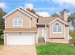 15024 W 77th Ter, Lenexa, KS 66216