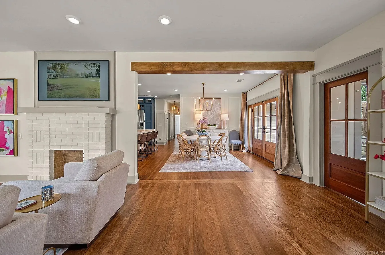 3 bed, 1950 sqft, $3,500 — Photo 4