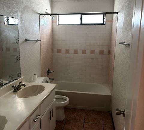 2nd image of 7201 High Ridge Dr