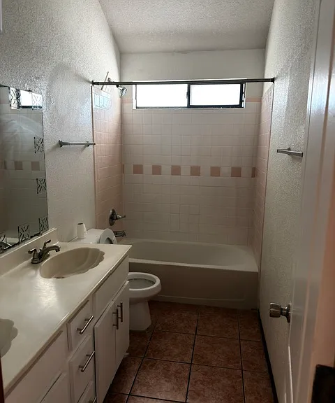 7201 High Ridge Dr — Photo 1