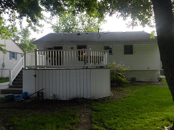 2nd image of 1078 Bahama Dr