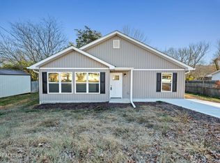 207 Butler Rd, Oak Ridge, TN 37830