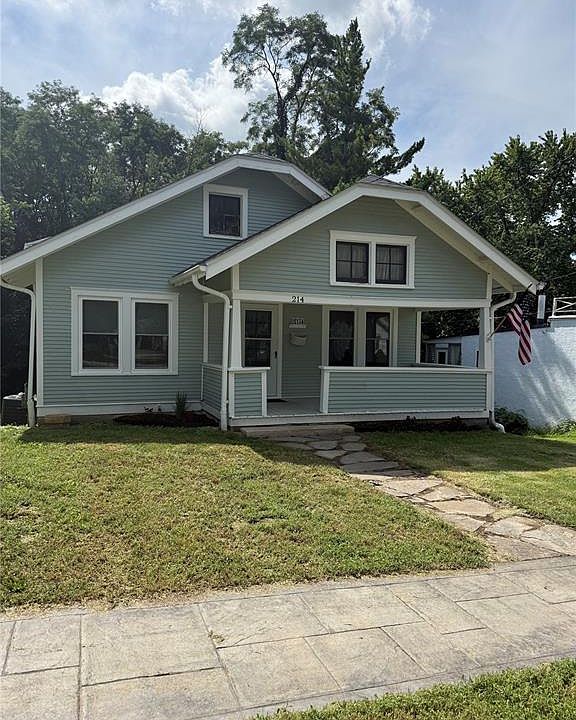 1st image of 214 Shepherd Pl