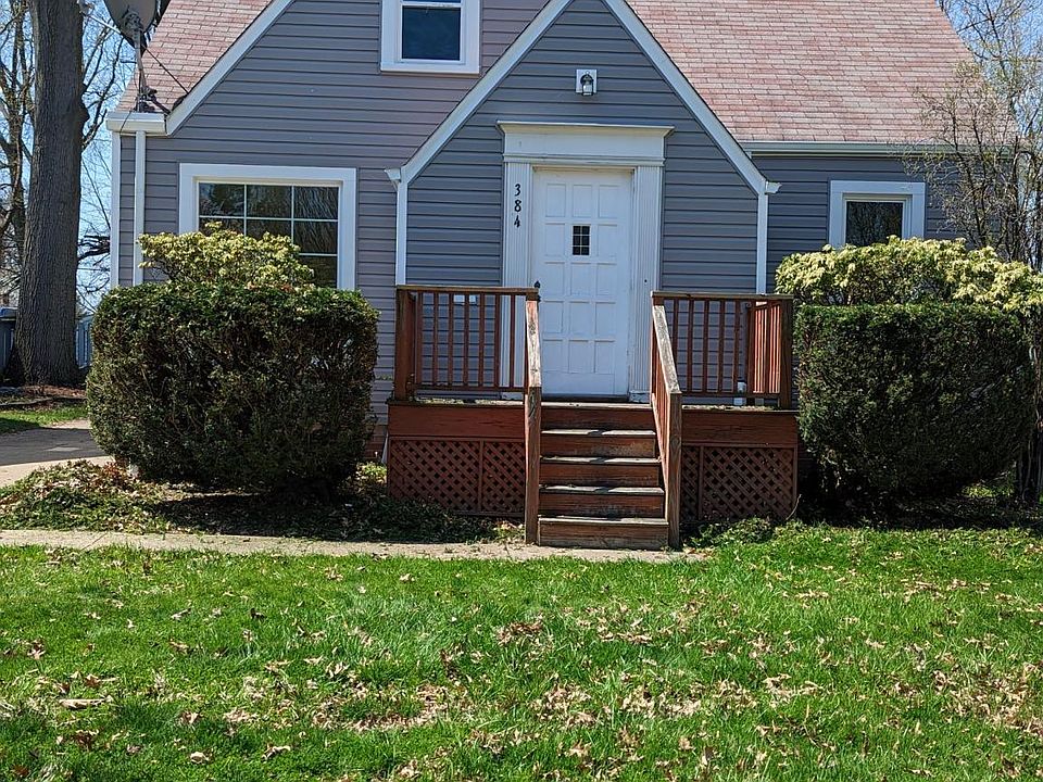 1st image of 384 E 270th St