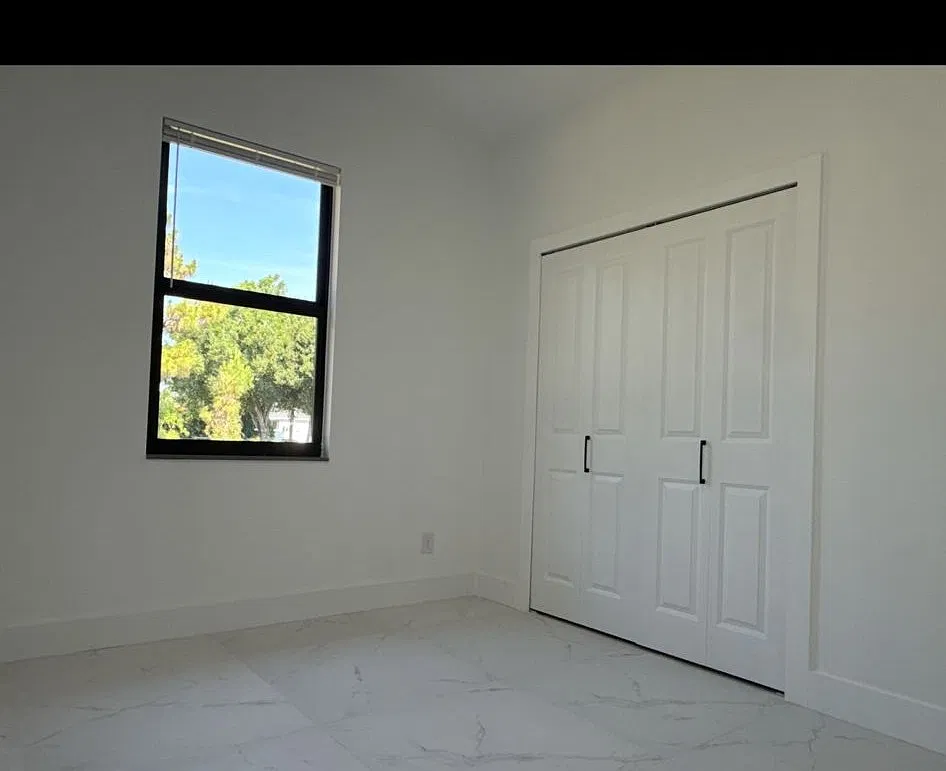 3 bed, 1200 sqft, $1,780 — Photo 3