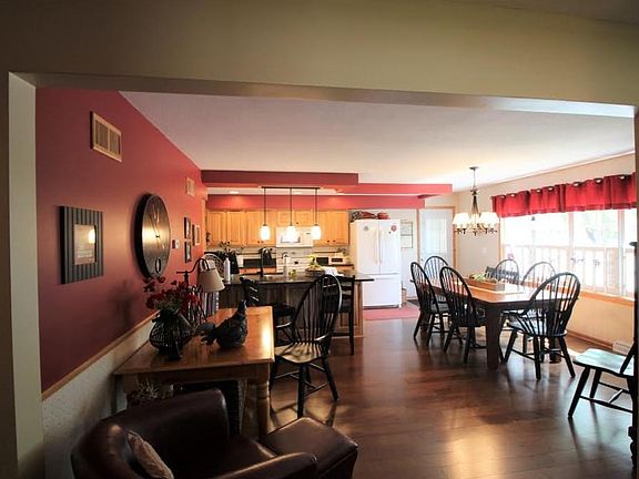 5th image of 33452 Sibley Heights Ln