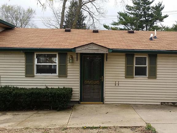2nd image of 588 S 13th St