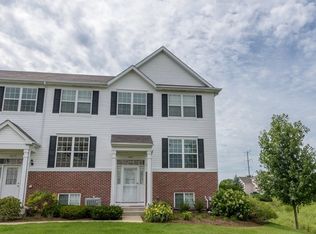 3831 Bailey Rd, Yorkville, IL 60560