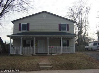 127 Polk Dr, Manassas Park, VA 20111