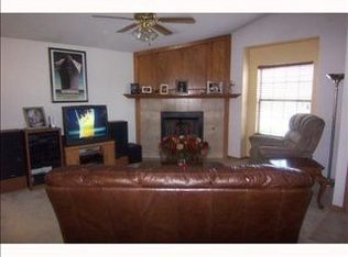 1008 SW 23rd St, Moore, OK 73170