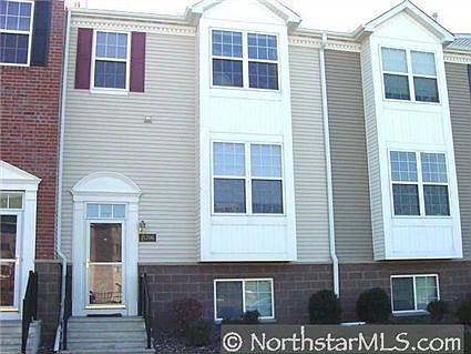 Within Walking Distance of Restaurants and Shops