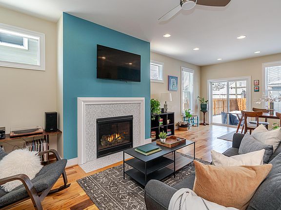 4th image of 2822 Bellwood Ave