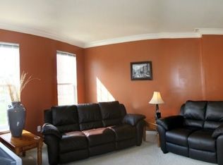 20883 Quay Ln, Sterling, VA 20165