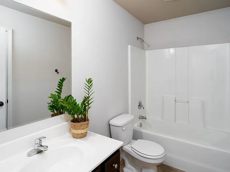5803 Abercorn Dr — Photo 9