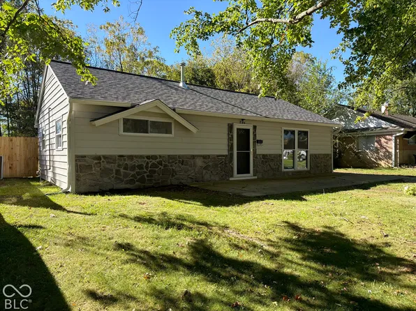 432 Southgate Dr, Greenwood, IN 46143