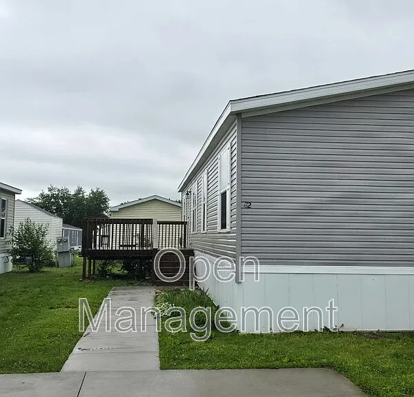 511 E 1st St #82 — Photo 1