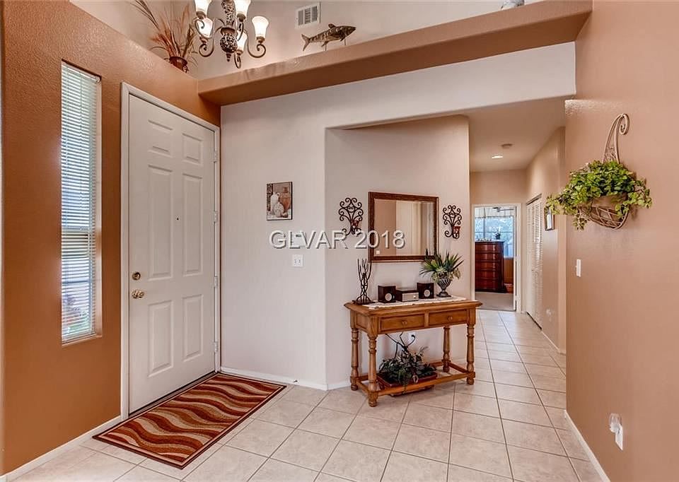 1st image of 218 Crown Imperial St
