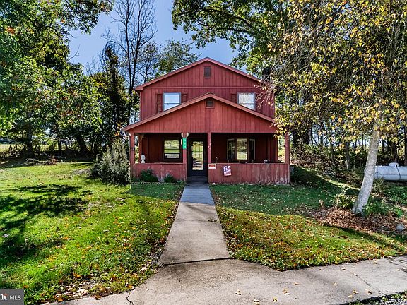 2nd image of 304 Shed Rd