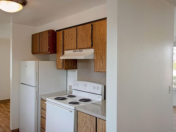 4th image of 7437 NE 13th Ave