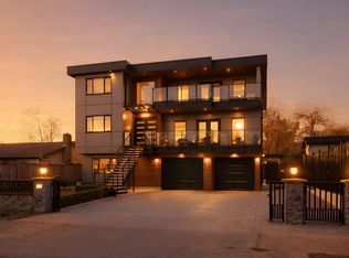 17985 56a Ave, Surrey, BC