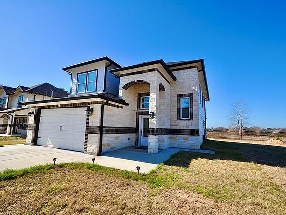 3rd image of 21610 Sara Nicole Ct