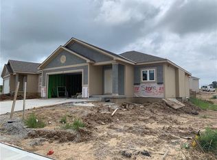 535 NW 110th Ter, Kansas City, MO 64155