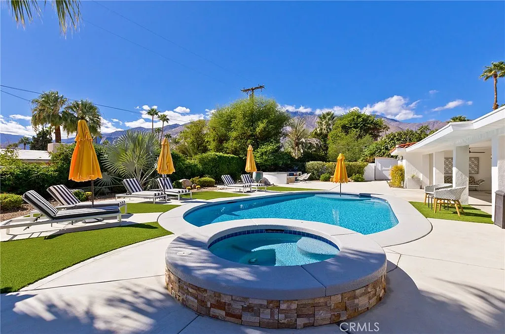 4 bed, 2129 sqft, $24,000 — Photo 3