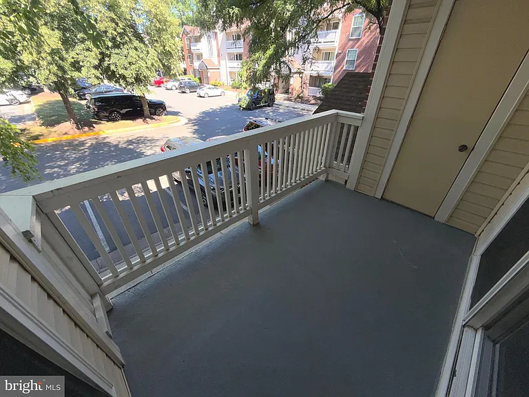 1534 Lincoln Way #204 — Photo 19