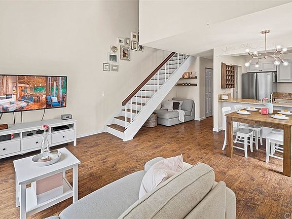 5th image of 21305 Norwalk Blvd APT 125