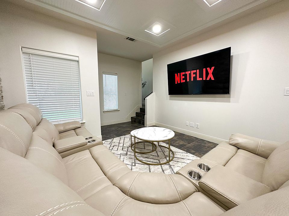 1st image of 1412 E Keeton Ave #2