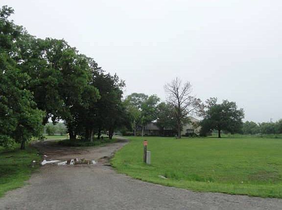 2nd image of 2796 State Hwy 276 W