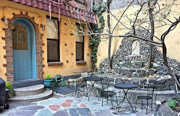 Rented by Bold New York | media 8