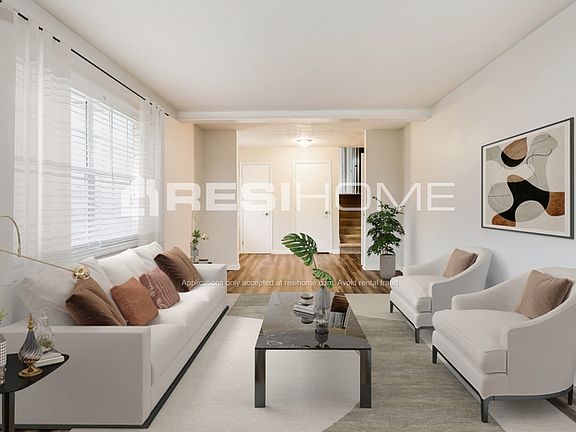 4th image of 2129 Kings Forest Dr SE