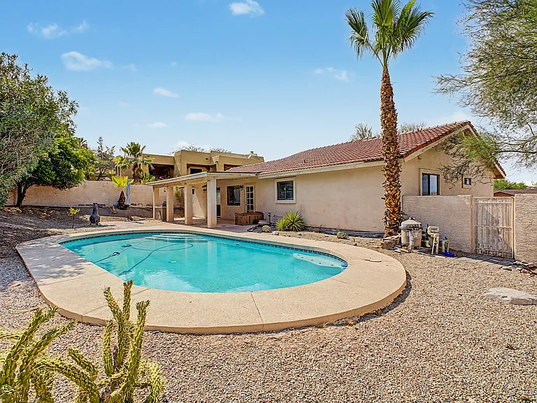 17035 E Cascade Dr — Photo 30