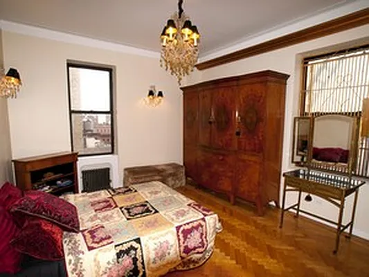 Sold by Corcoran | media 18