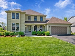 321 Bryan Dr, Cary, IL 60013