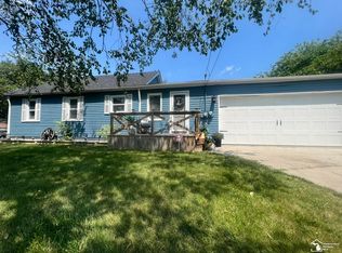 7618 Water St, Newport, MI 48166