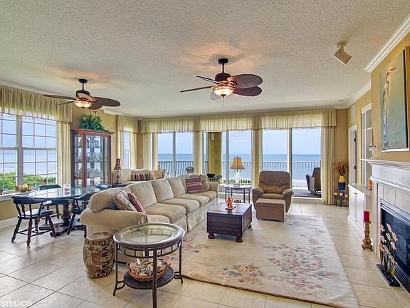 3rd image of 220 N Serenata Dr Unit 621
