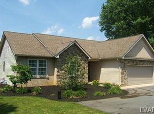 707 Zucksville Rd, Easton, PA 18040