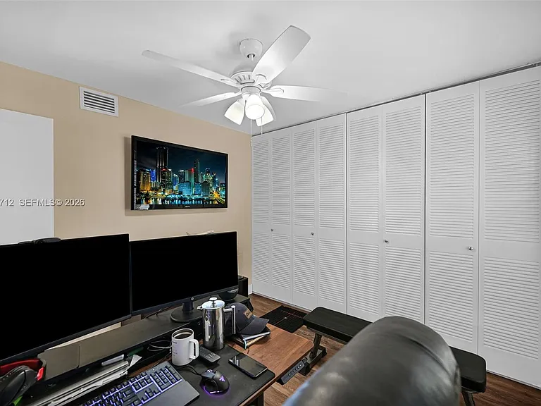 11290 NW 14th Ct — Photo 34