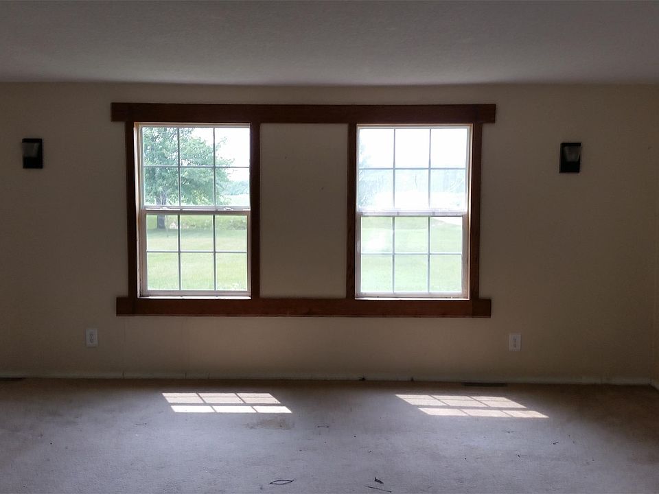 9800 S Stoney Creek Rd, Carleton, MI 48117 Zillow