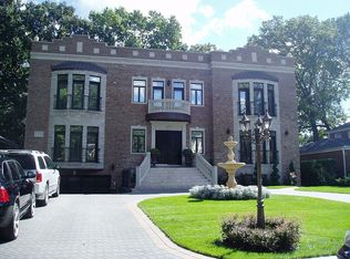 6747 N Laporte Ave, Lincolnwood, IL 60712