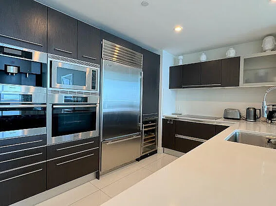 17001 Collins Ave #4204 — Photo 7